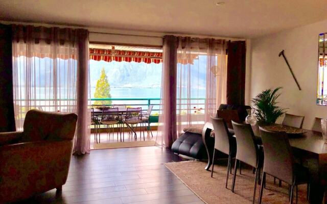 Luxury lake view apartment