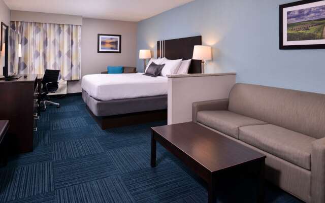Best Western St. Clairsville Inn & Suites