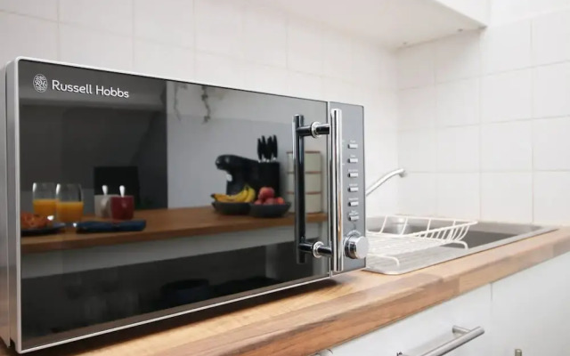 Chic & Spacious 1 Bed Flat in Pontcanna