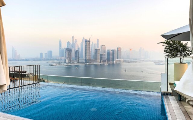 New modern studio on Palm Jumeirah