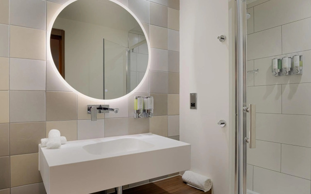 Hampton by Hilton London Waterloo