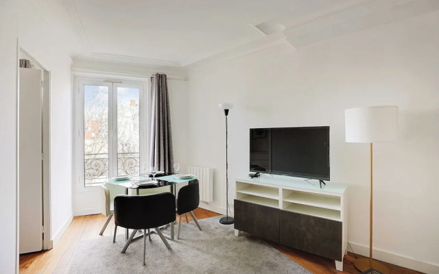 Chic Apartment - 1br/4p - Next to Paris