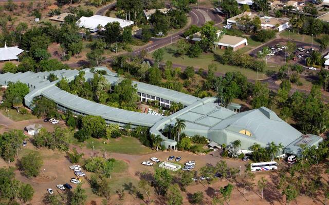 Mercure Kakadu Crocodile Hotel