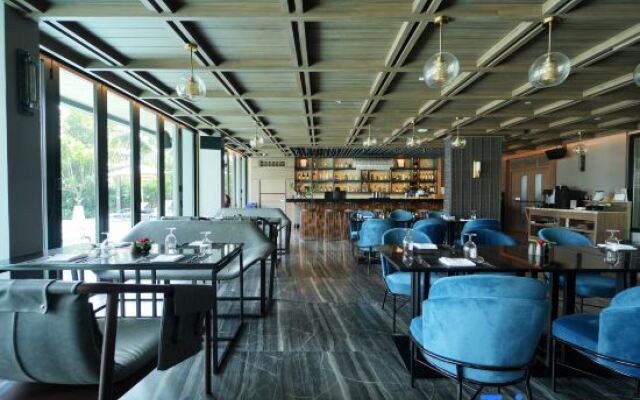 Ten Six Hundred, Chao Phraya, Bangkok by Preference