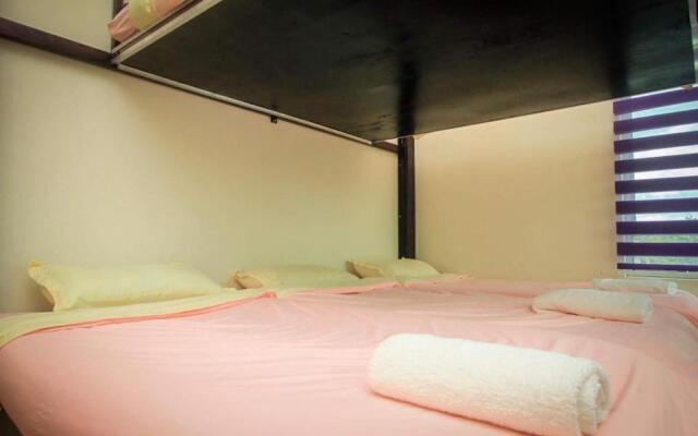 SIBU SWANHOUSE 2 (three storey townhouse)