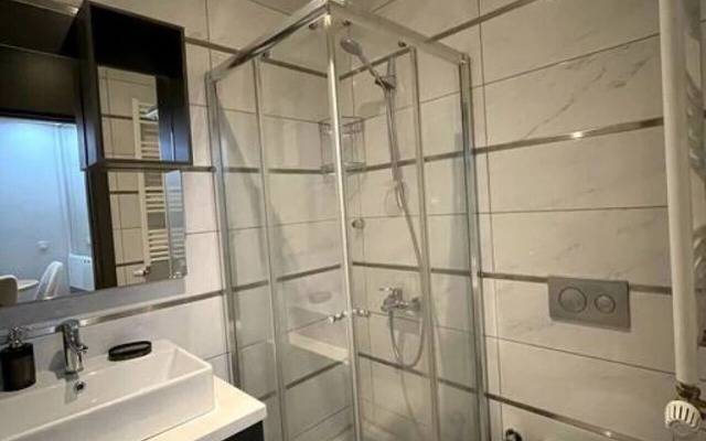 Modern Studio Near Mall of Istanbul