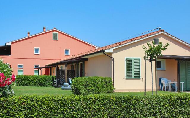 Apartment in Vada near restaurants