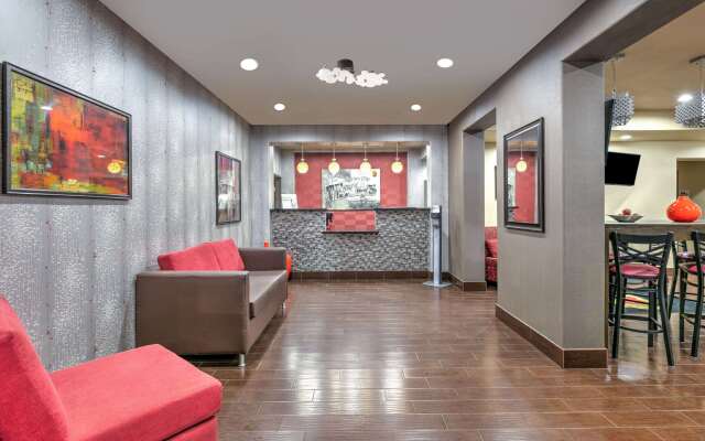 Super 8 by Wyndham Karnes City