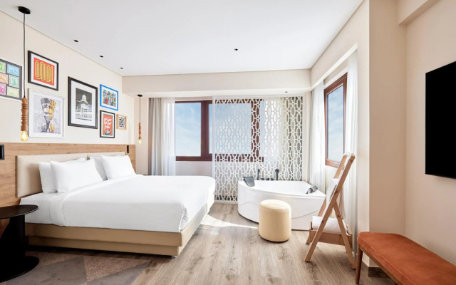 Hyatt Centric Cairo West