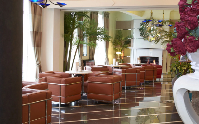 The Earl of Doncaster Hotel