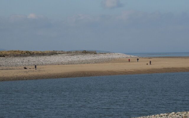 11 Deganwy Beach