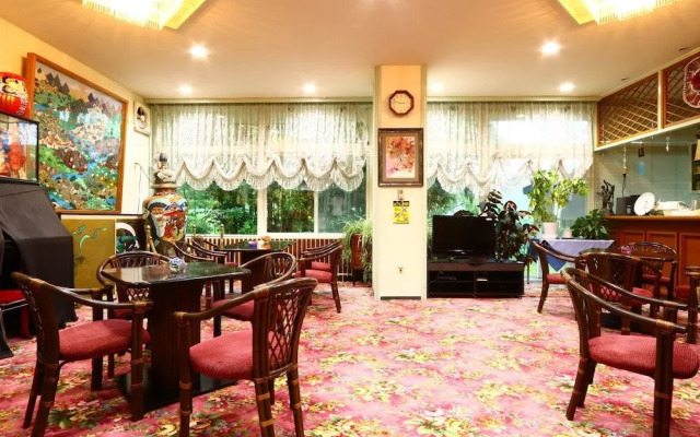 Hotel Sunny Valley