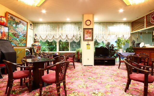 Hotel Sunny Valley