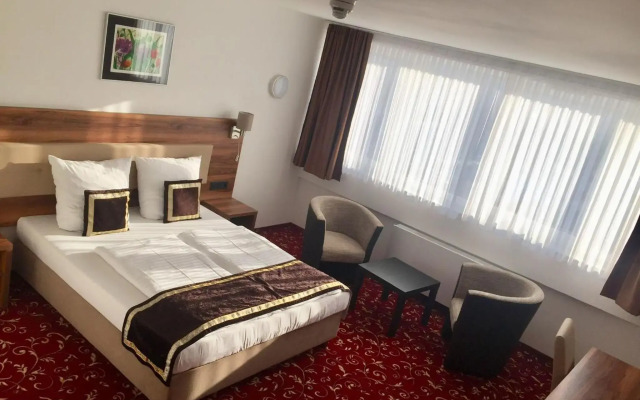 Hotel Luna