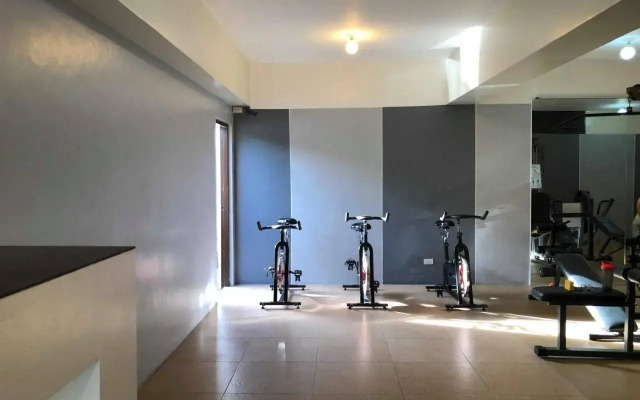 Centropolis Deluxe Couple Suite