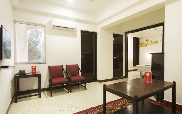 OYO 9806 Hotel Arvi