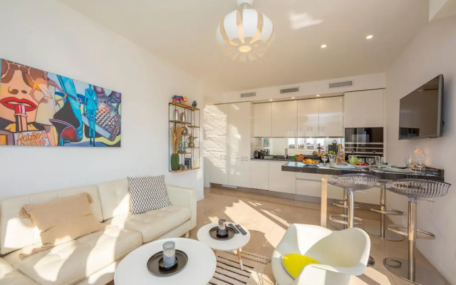 Rooftop At Palais De La Buffa