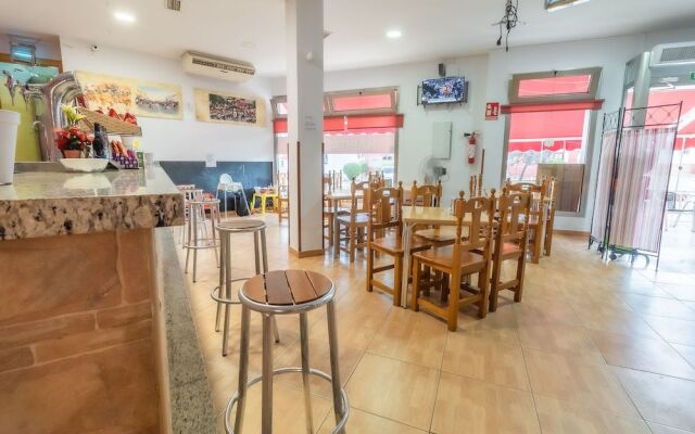 Albergue Rojo Plata by Vivere Stays - Hostel