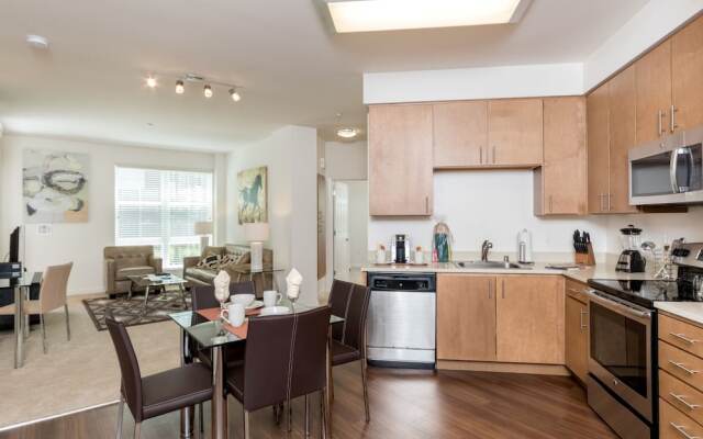 Global Luxury Suites in Silicon Valley