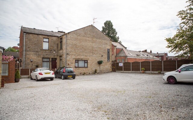 Oak House B&B