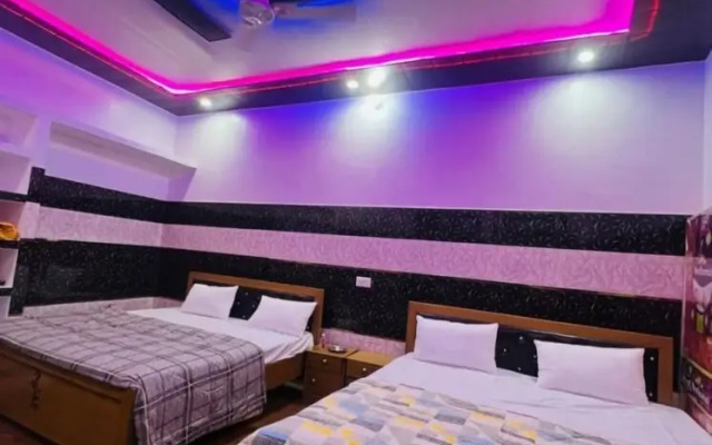 Goroomgo Milan Palace Ayodhya