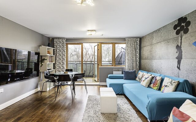 Modern 2-bed Flat, Bethnal Green