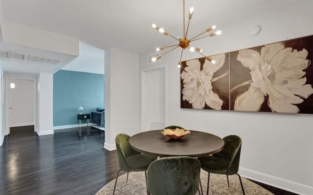 Sunny Isles 4 Bedrooms on the beach