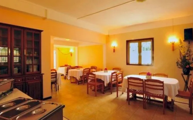 Rayan Tourist Villa