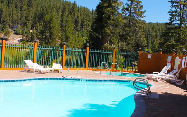 Truckee Donner Lodge