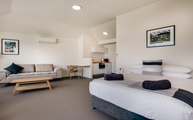 Salamanca Galleria Apartments – Guest Rooms – Battery Point