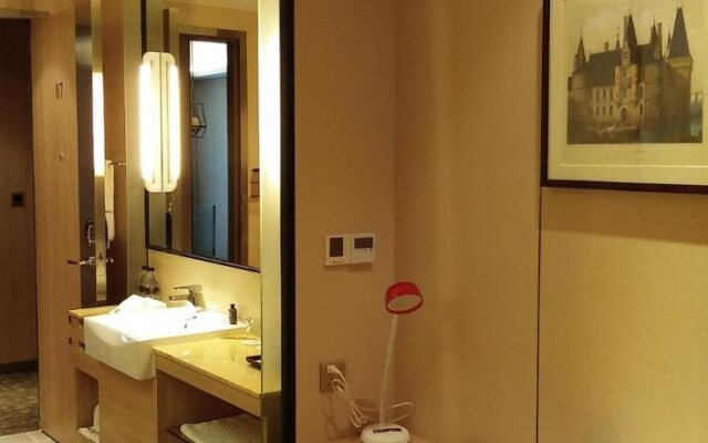 Zhongshan Tegao Business Hotel