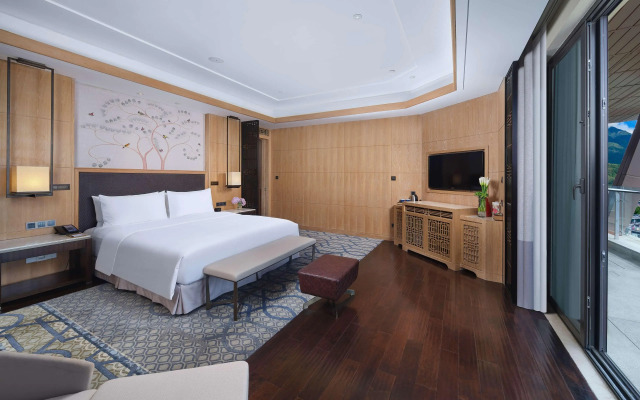 Hilton Dali Resort & Spa