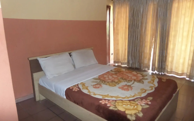 Febson Hotel