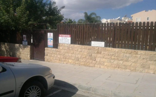 Nina's House Limassol Star