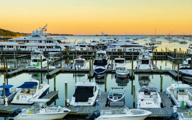 Danfords Hotel and Marina