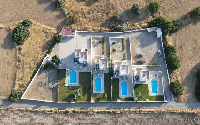 White Houses Villas