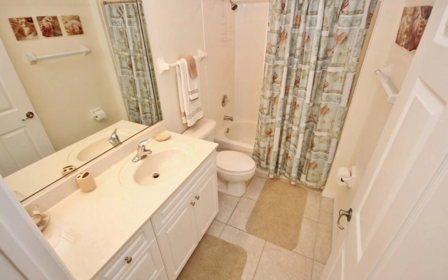 Oceanwalk 9-404 Apartment 3