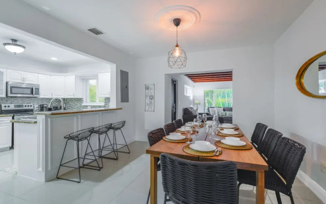 Peaceful Comfort: Comfortable Miami Home