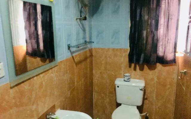 Hymax Grace Hotel and Suites