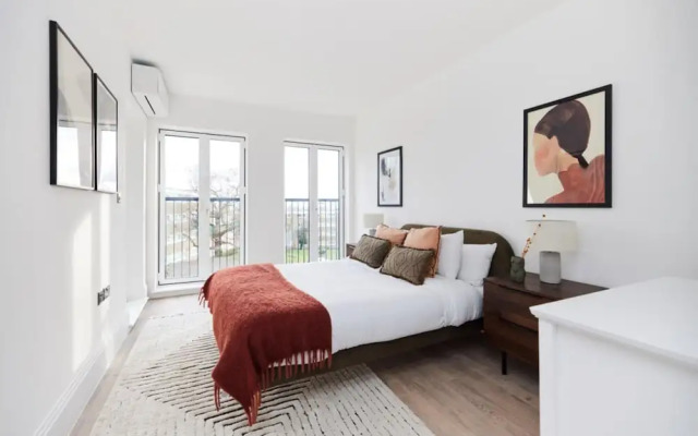 The Wembley Park Retreat - Modern 2bdr Flat With Balcony