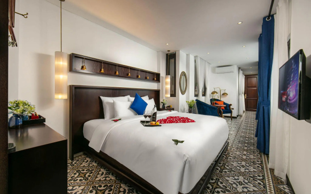 Carillon Boutique Hotel – Guest Rooms – Hanoi