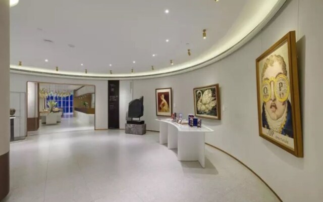 Lanou International Hotel, Hong Kong Middle Road, May Fourth Square, Qingdao