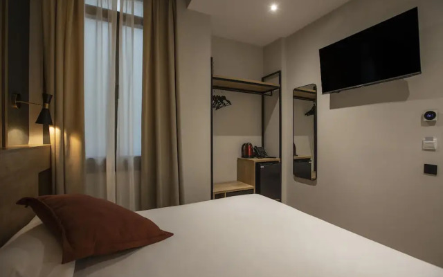 Fontanella by BCN URBAN ROOMS