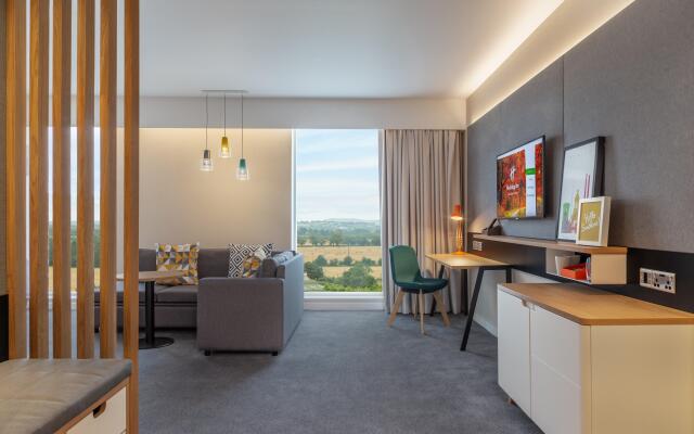 Holiday Inn Dublin Airport