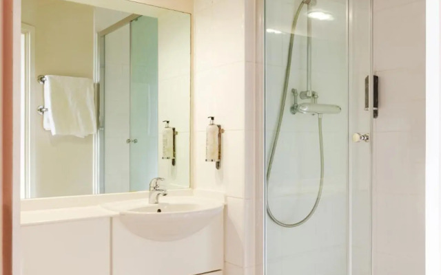Premier Inn Chesterfield West