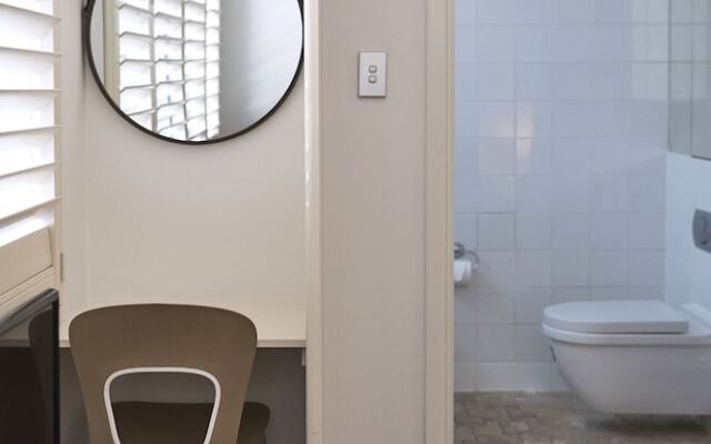 Ballantyne at Mosman Serviced Apartment