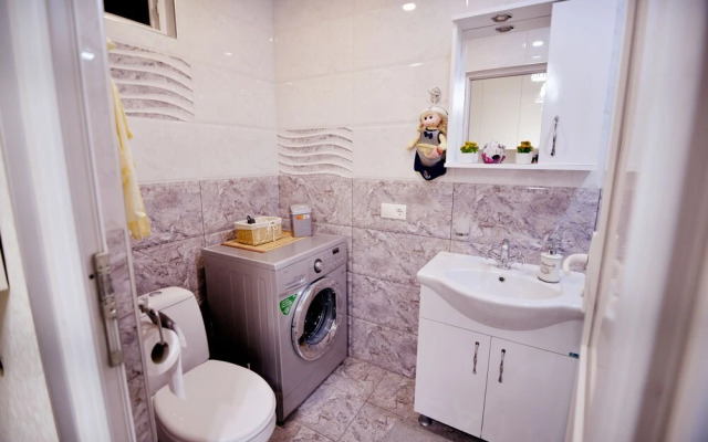 Apartment on Kotetishvili 4 ap 3