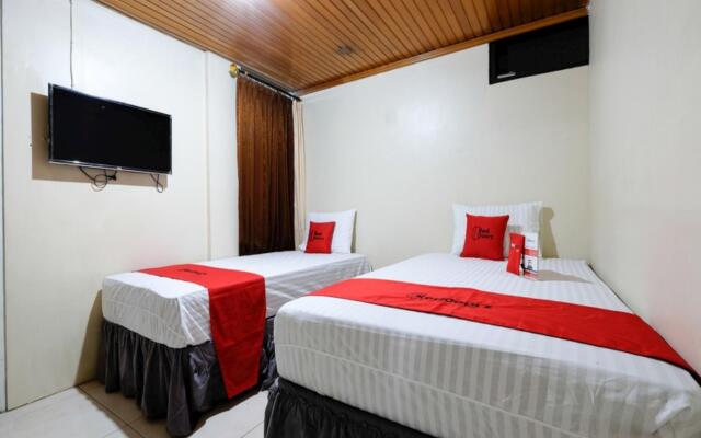 RedDoorz @ Jalan Setiabudi Semarang