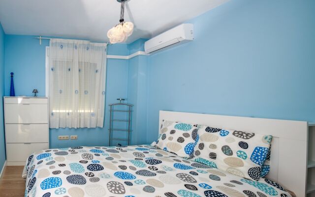 Sea & Wave Beach Deluxe
