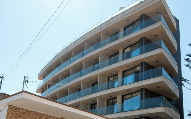 Warner Boutique Hotel